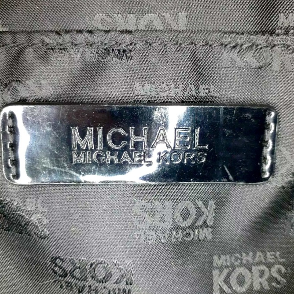 MICHAEL KORS JET SET SIGNATURE LOGO BLACK PATENT LEATHER CHAIN TOTE SHOULDER BAG - Picture 6 of 7